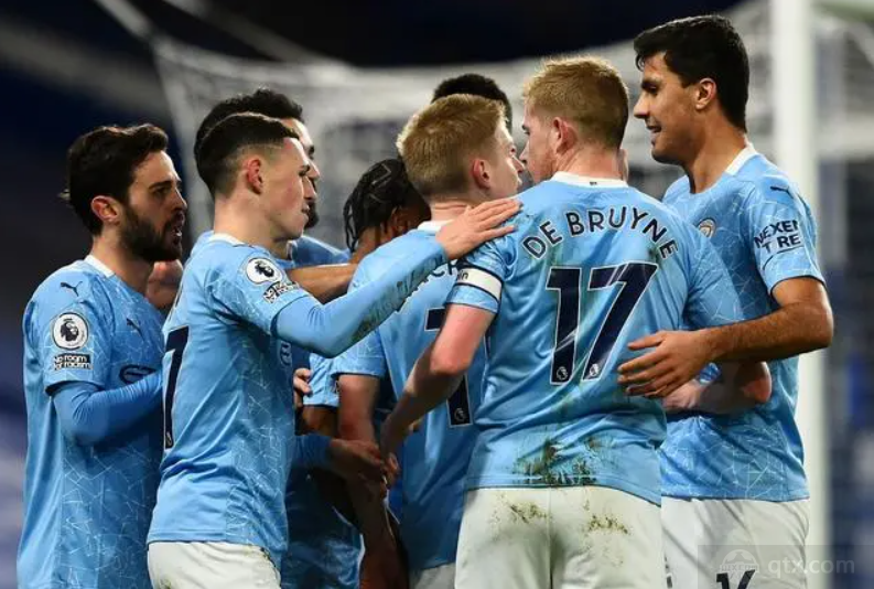 德甲战报：曼卡、斯基默破门，海登海姆2-1战胜弗赖堡