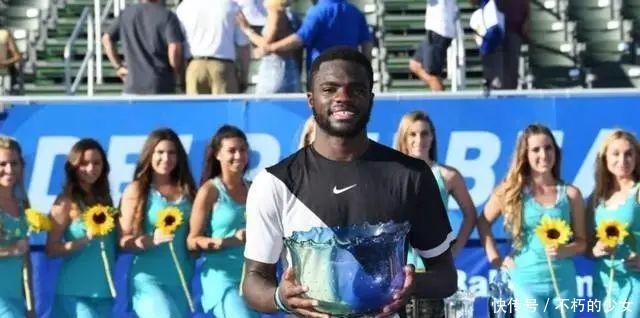 亮眼表现 亮眼表现